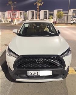 تۆیۆتا کۆرۆلا کرۆس